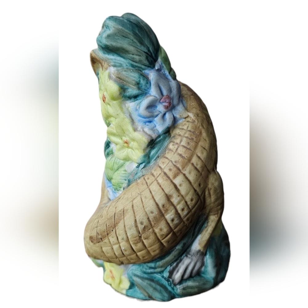 Vintage - Decorative Reptile Alligator Tropical Floral Bell Hand Painted​ - Picture 2 of 6